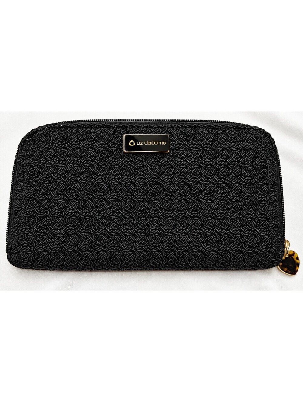 Liz Claiborne Black Woven Zip Around Continental Wallet Heart Charm